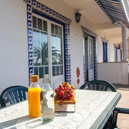 Oura Sunrise 3b - Sea View & Oura & Location Apartamento *